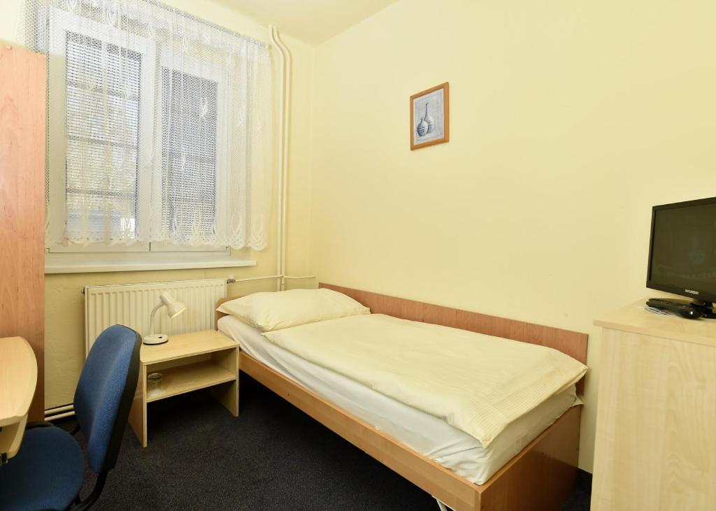 Hotel U Jezirka Liberec Room photo